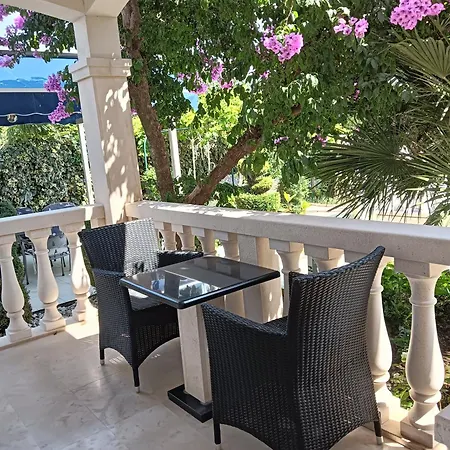 بيت ضيافة Aspalathos *